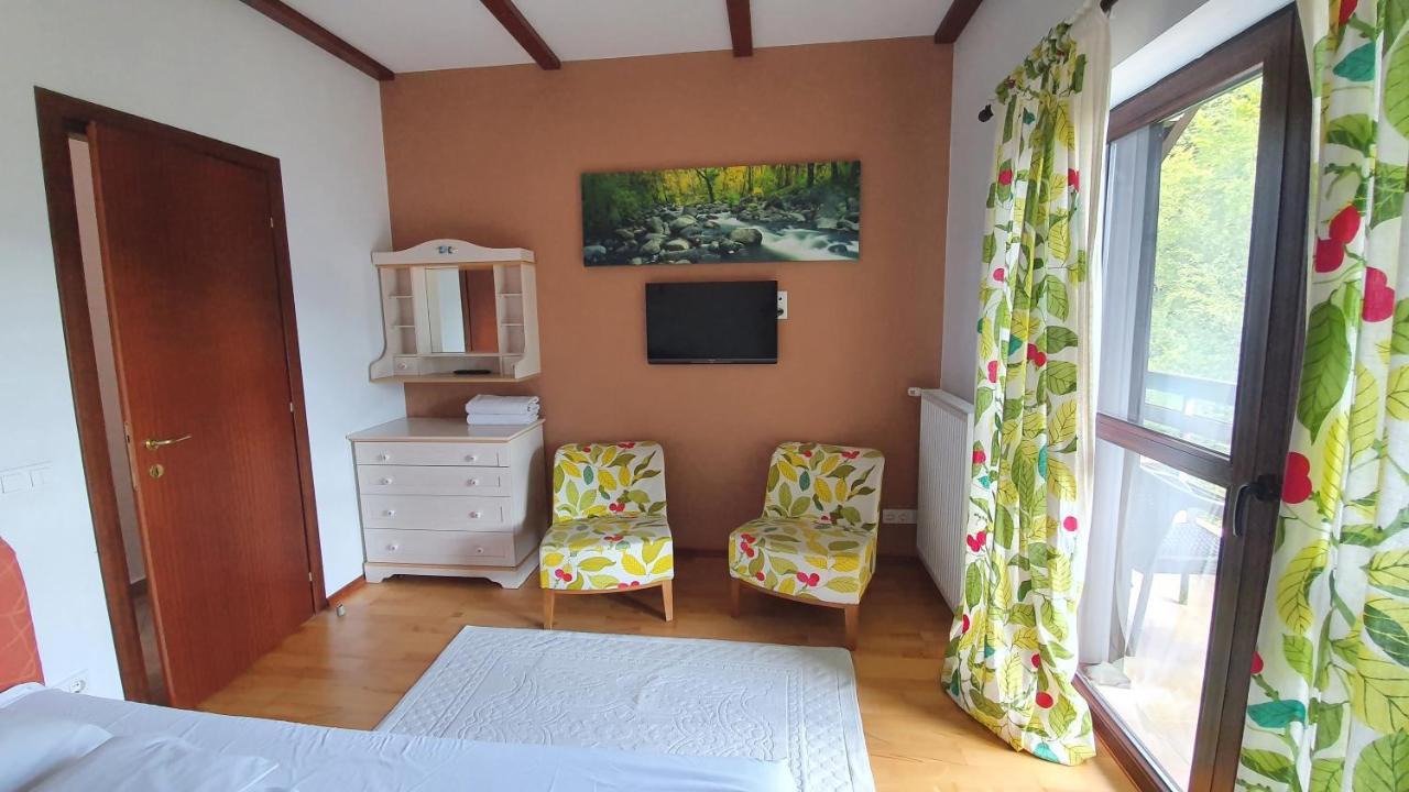 Relaxing Balcony Apartment Sinaia Eksteriør bilde