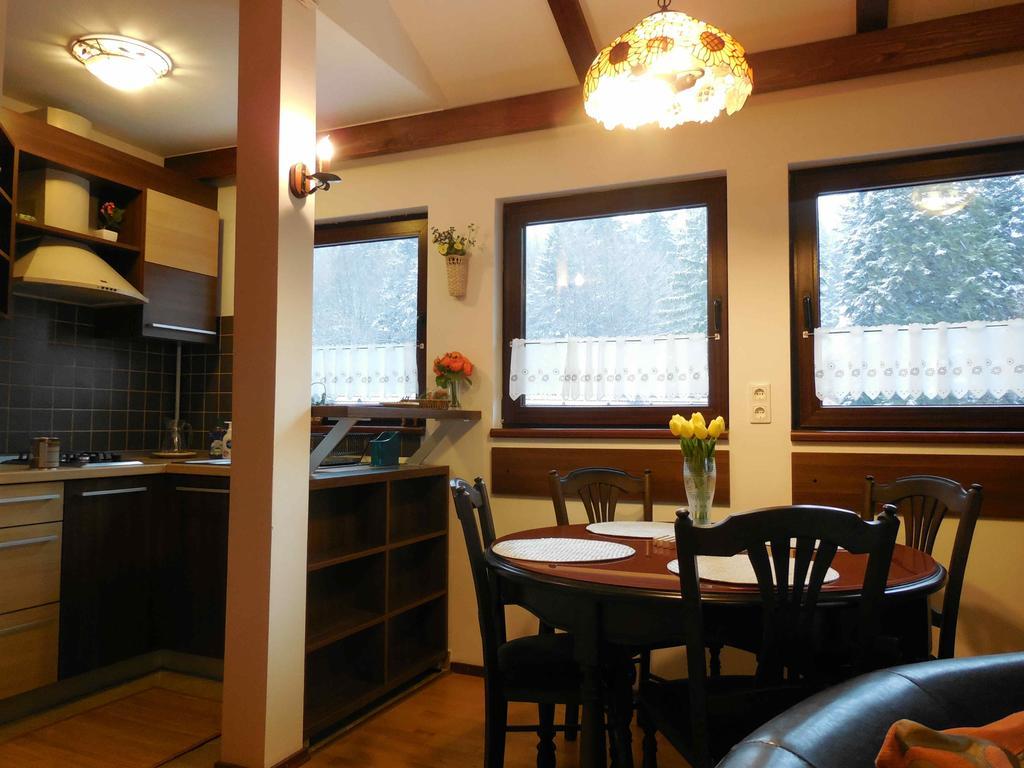 Relaxing Balcony Apartment Sinaia Eksteriør bilde